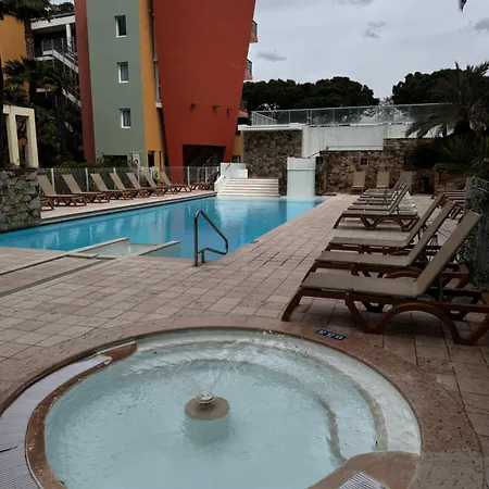 Apartment Port Vauban - 6pers - Terrasse - Parking